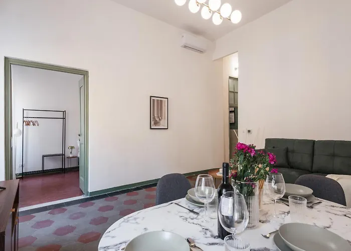 The Rent - Two-bedroom In Santa Maria Maggiore